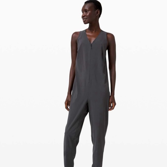 NWT 🔥 Lululemon Lab Vindur Onesie Medium - Picture 2 of 8
